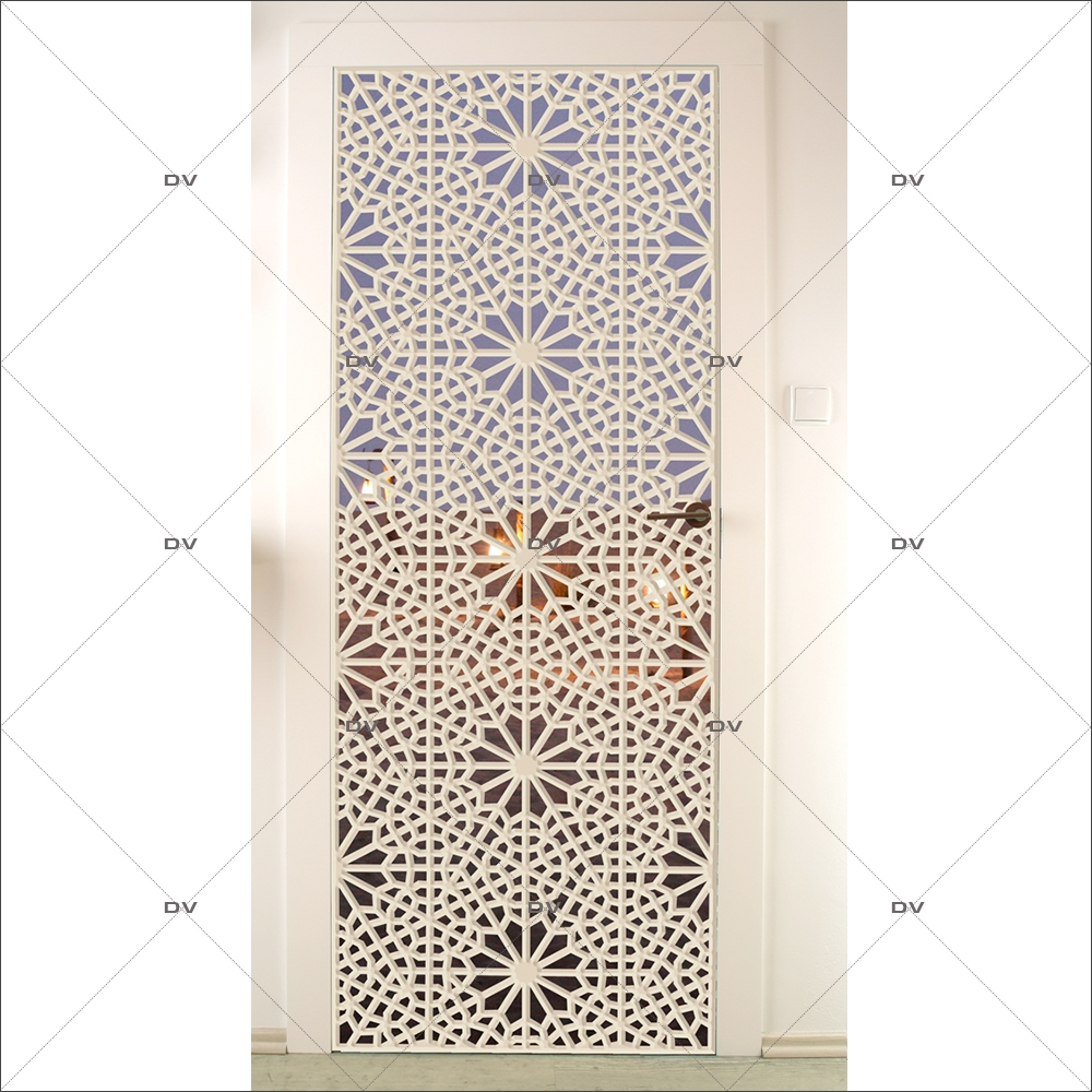 Sticker-porte-moucharabieh-ambiance-orientale-fond-désert-adhésif-encres-écologiques-latex-décoration-intérieure-DECO-VITRES Sticker-porte-moucharabieh-ambiance-orientale-fond-désert-adhésif-encres-écologiques-latex-décoration-intérieure-DECO-VITRES