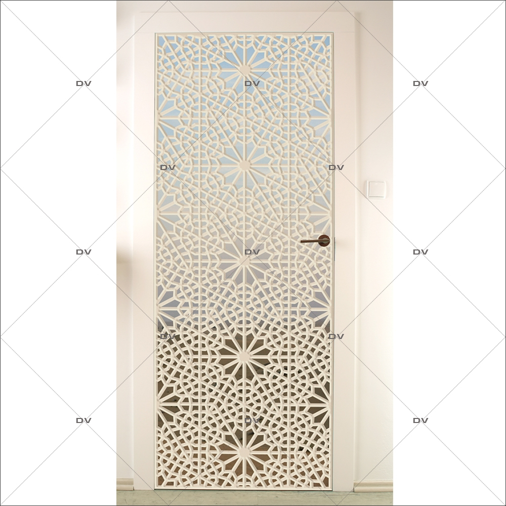 Sticker-porte-moucharabieh-ambiance-orientale-fond-désert-adhésif-encres-écologiques-latex-décoration-intérieure-DECO-VITRES