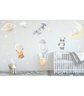 photo-chambre-enfant-animaux-dans-espace-fusee-etoiles-planetes-renard-panda-lapin-raton-laveur-lune-soucoupe-volante-chambre-bebe-garcon-tissu-adhesif-enlevable-sans-pvc-encres-ecologiques-latex-DECO-VITRES